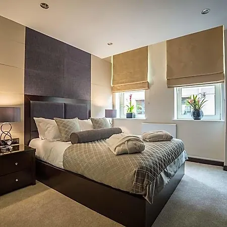 Apartment Mansio The Headrow *