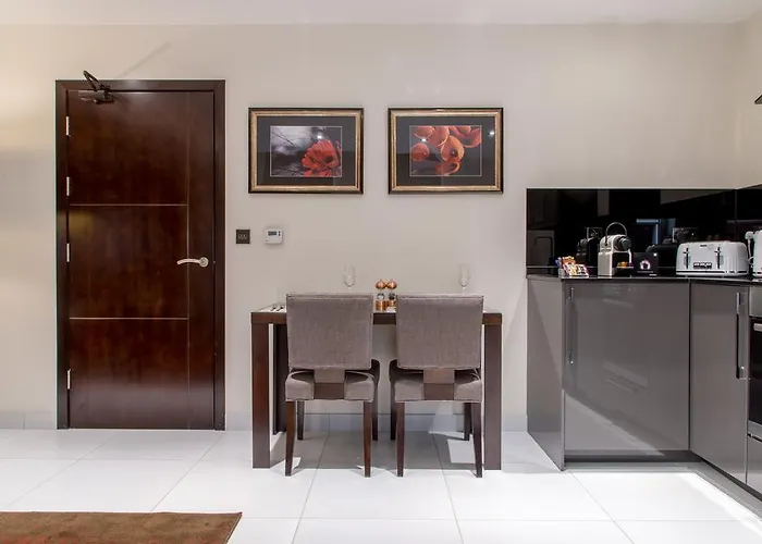 Mansio The Headrow * Leeds (West Yorkshire)